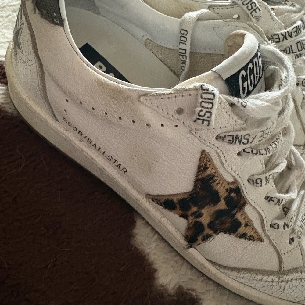 Golden Goose Cream and Gray Ballstar Sneakers - Picture 4 of 5